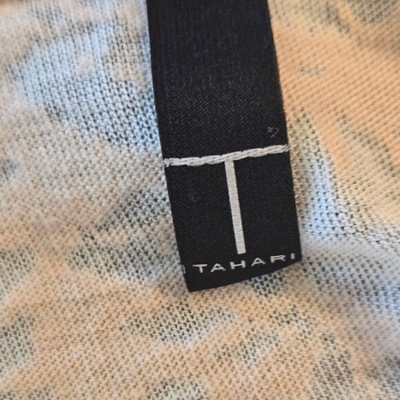 Tahari Burn Out V Neck T Shirt Semi Sheer Paisley XSMALL - Picture 7 of 8